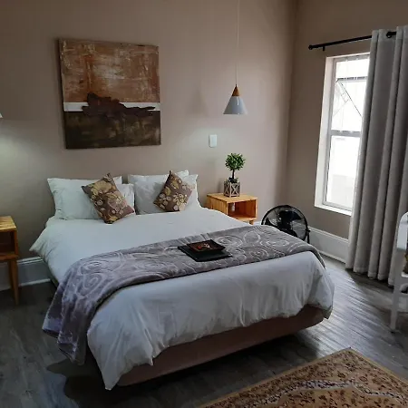 23 On Glen Guest House-2